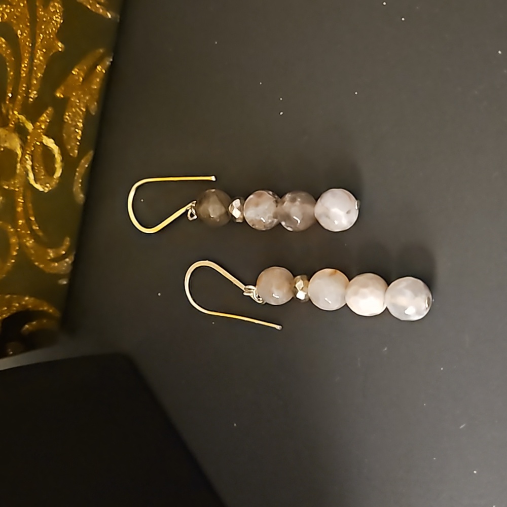 Agate Stone Necklace and Earring Set - Picture 4 of 4